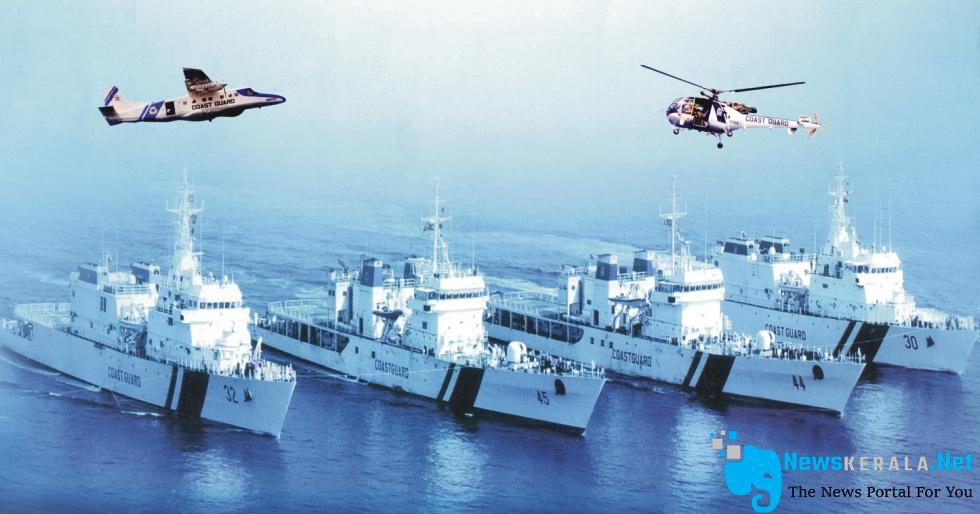 Splendid-line-up-of-Coast-Guard-vessels-aircraft