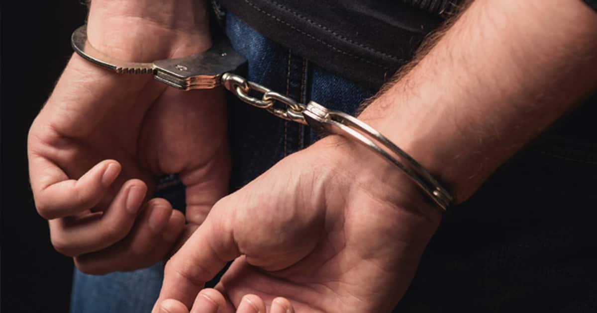 1727188237_police-arrest_1200x630xt.jpg