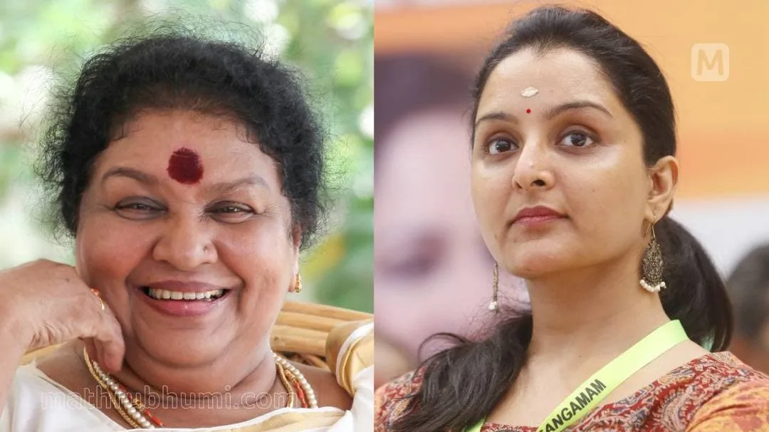 Kaviyoor20Ponnamma20and20Manju20Warrier.jpg