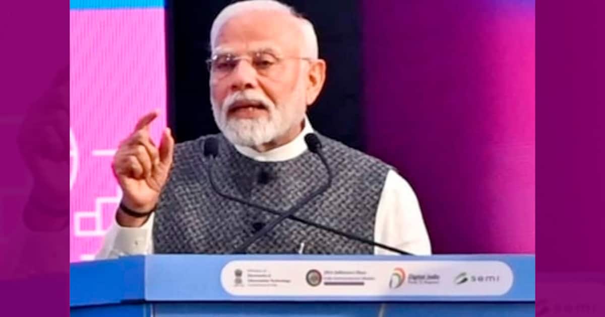 PM-Modi-at-India-Expo-Mart-Semicon-India-2024-1726051544960_1200x630xt.jpg