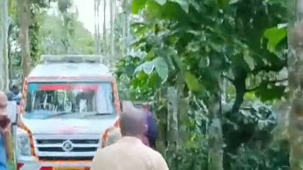 ambulance.1.2918800.jpg