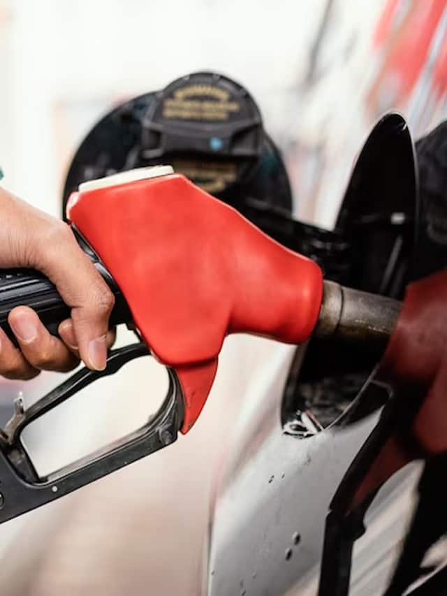 petrol-pump-1710681106723.jpg