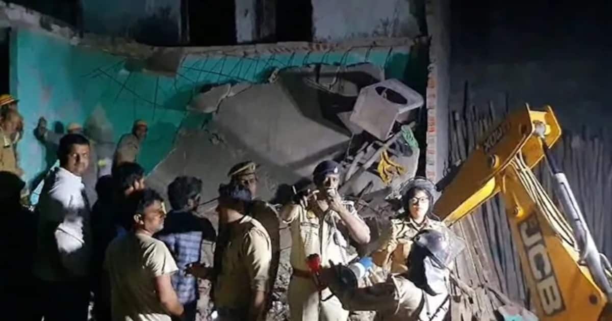 Bulandshahr-Cylinder-Blast-1729564210800_1200x630xt.jpg