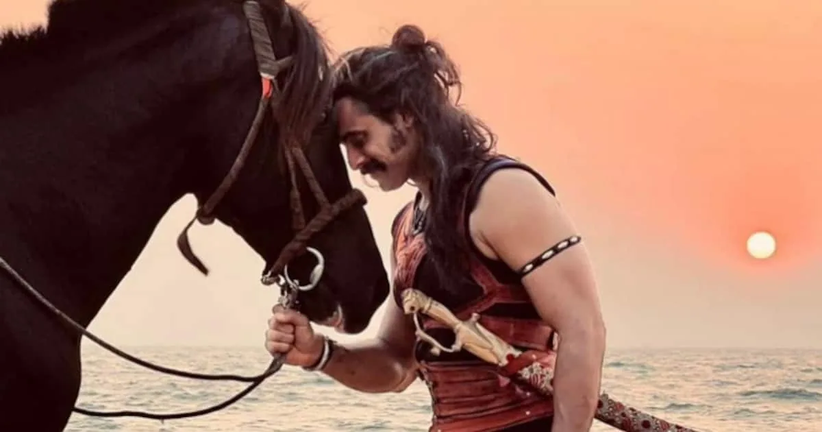 ajayante-randam-moshanam-film-ott-updates-out_1200x630xt.jpg