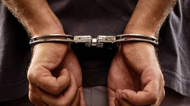 arrested.1.2954645.jpg
