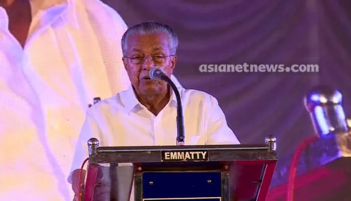 cm-pinarayi-vijayan-6-.png
