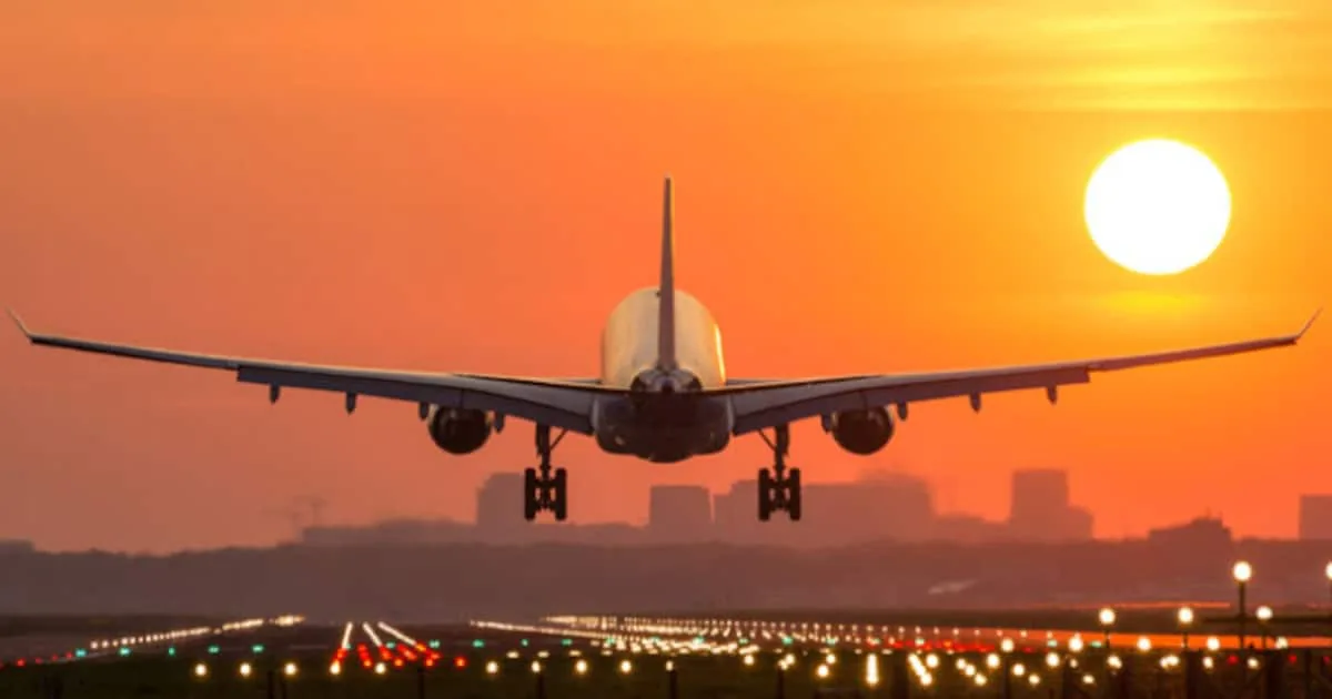 flight-ticket-fare_1200x630xt.jpg