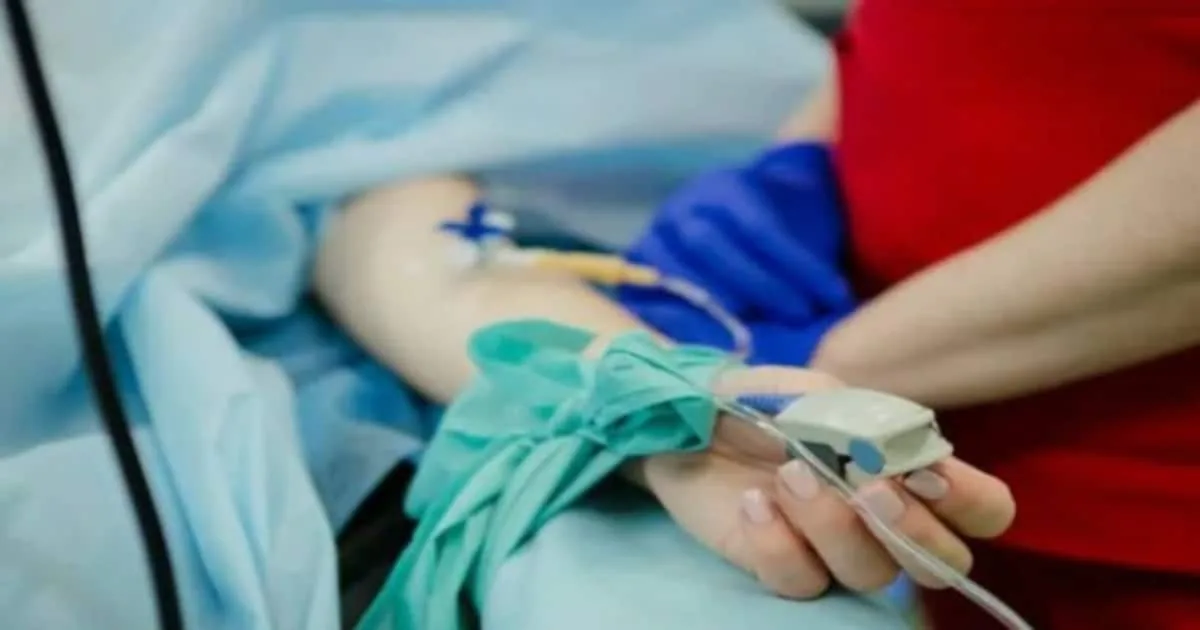hospital-bed_1200x630xt.jpg