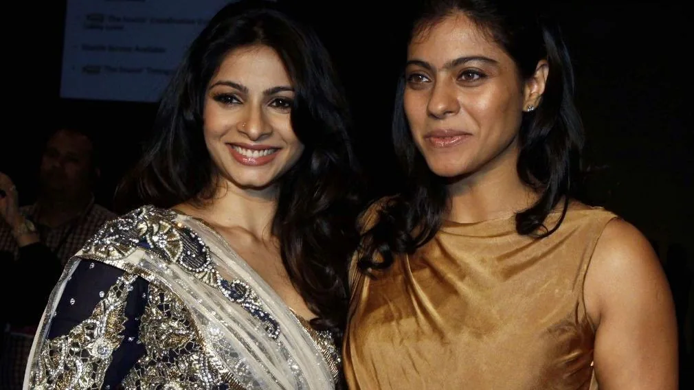 kajol-tanishaa.jpg