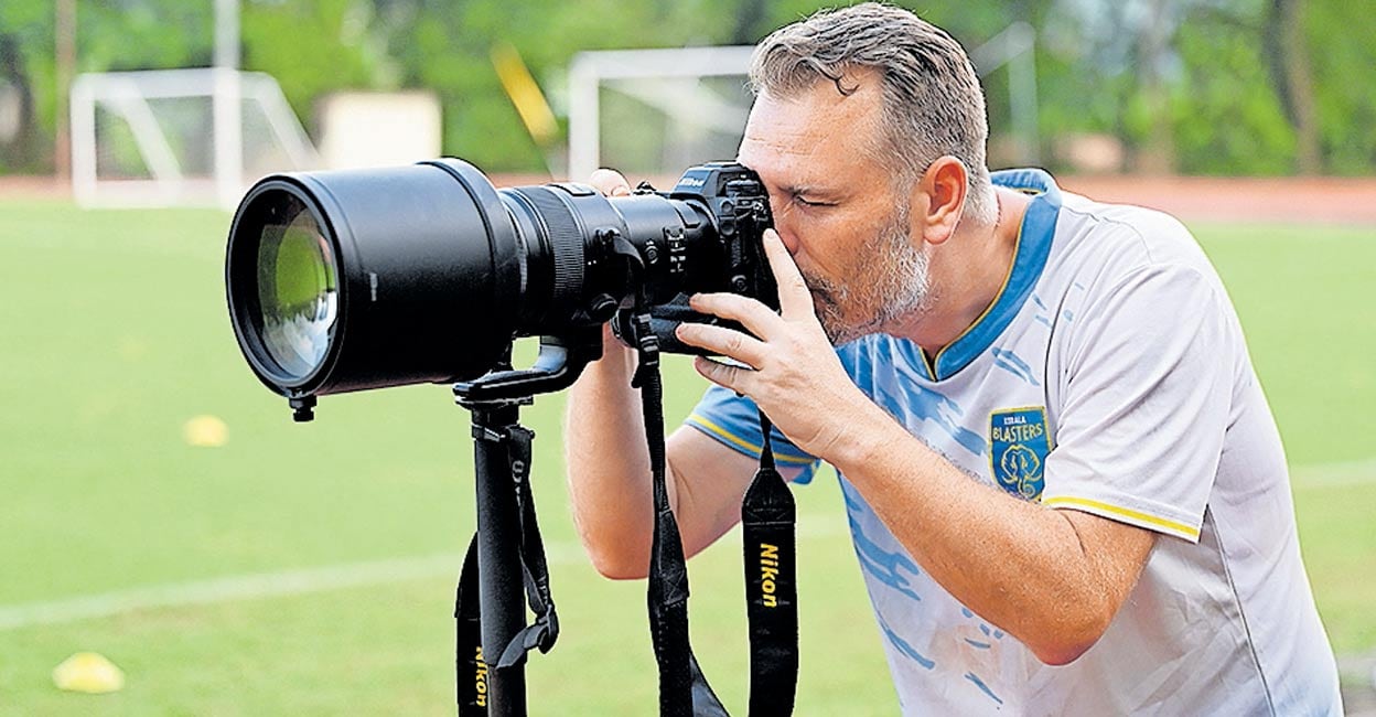 kerla-blasters-coach.jpg