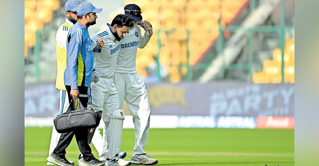 rishabh-pant-injury.jpg