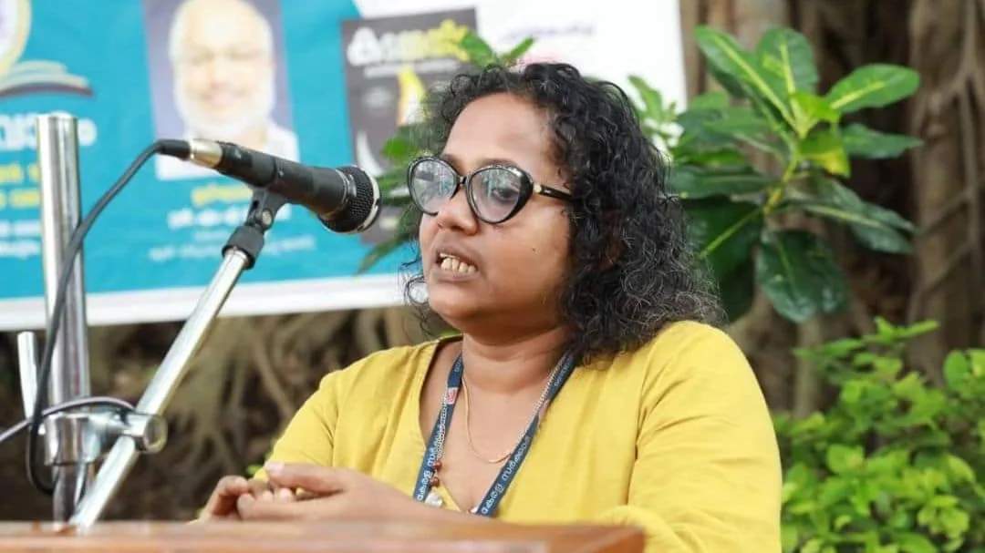 shobhana20director.jpg