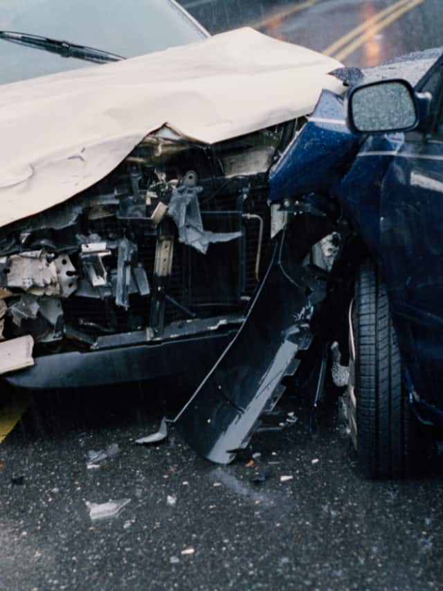 unsafe-cars.jpg