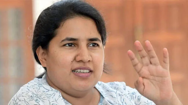 veena.1.2945903.jpg
