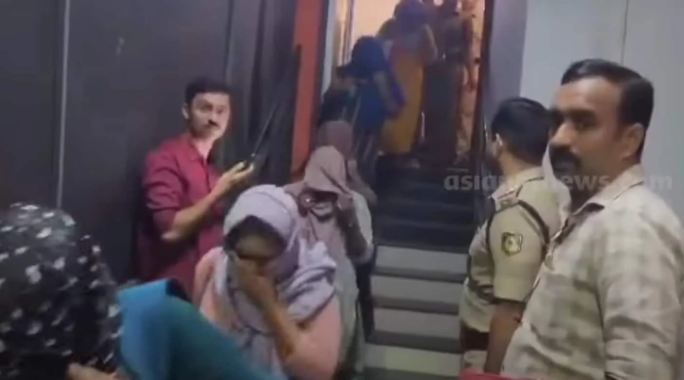 women-traffiicking-.png