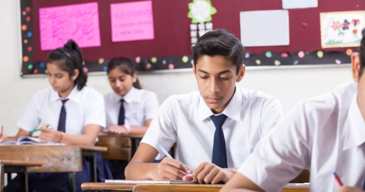 CBSE-school-1729768926378_1200x630xt.jpg