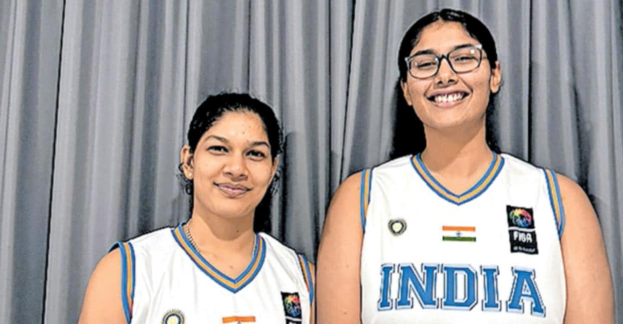 amanadha-roacha-and-ahana-george.jpg