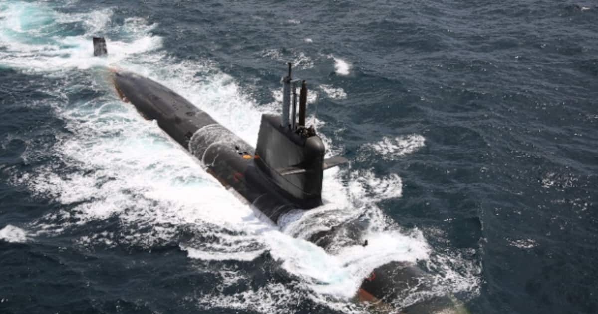 indian-navy-submarine_1200x630xt.jpg