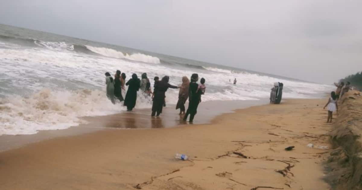 periyambalam-beach_1200x630xt.jpg