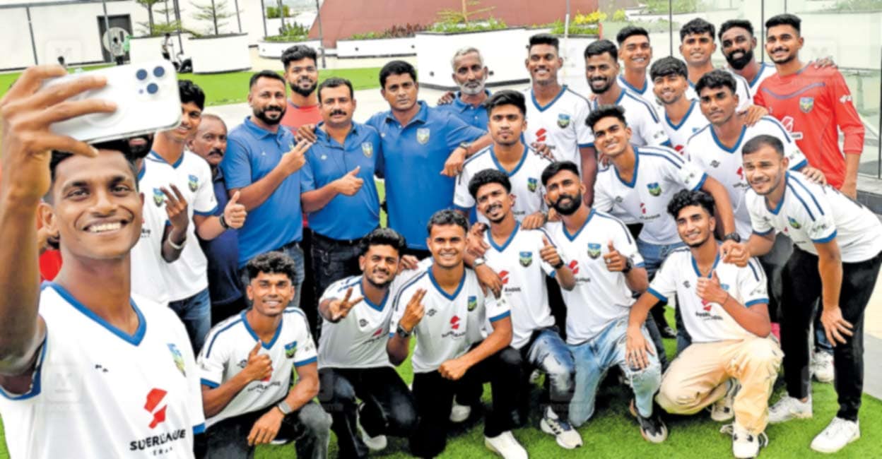 santhosh-trophy-kerala-team.jpg