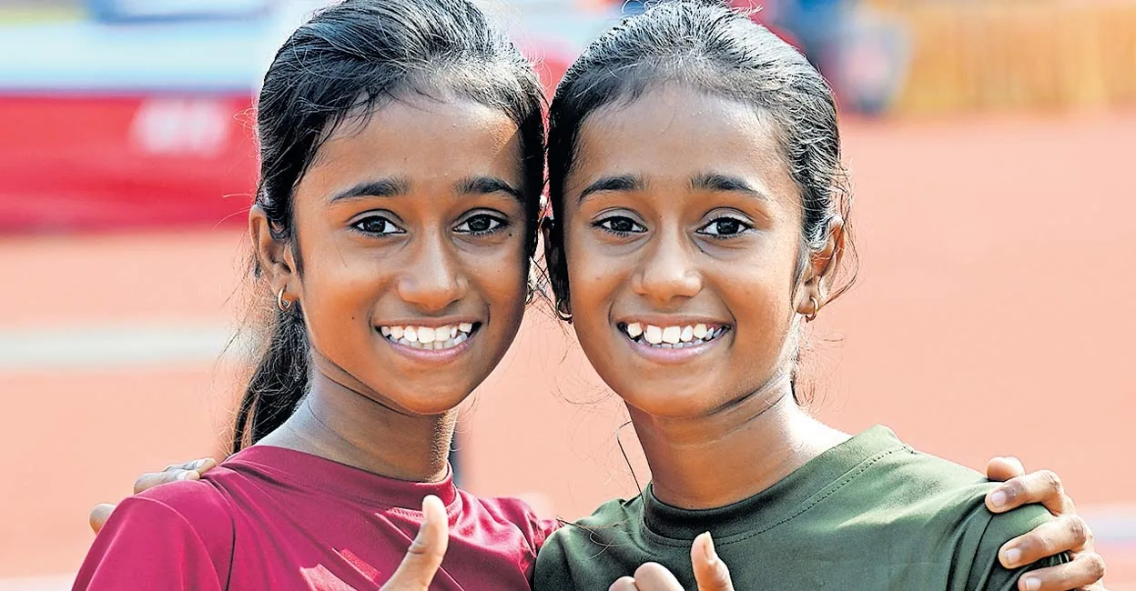 sradha-sreya.jpg