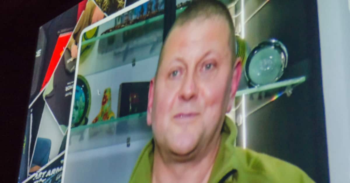 valery-zaluzhny_1200x630xt.jpg