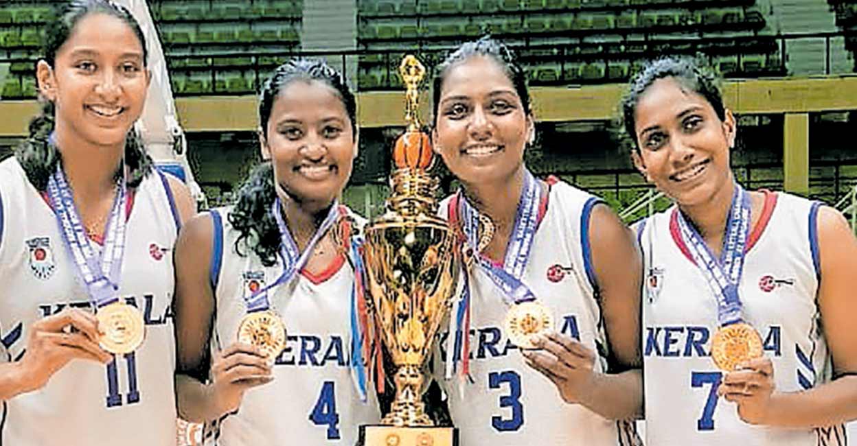 kerala-womens-basketball-team.jpg