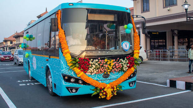 kochi-metro.1.3086845.jpg