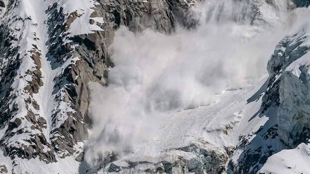 avalanche.1.3161225.jpg