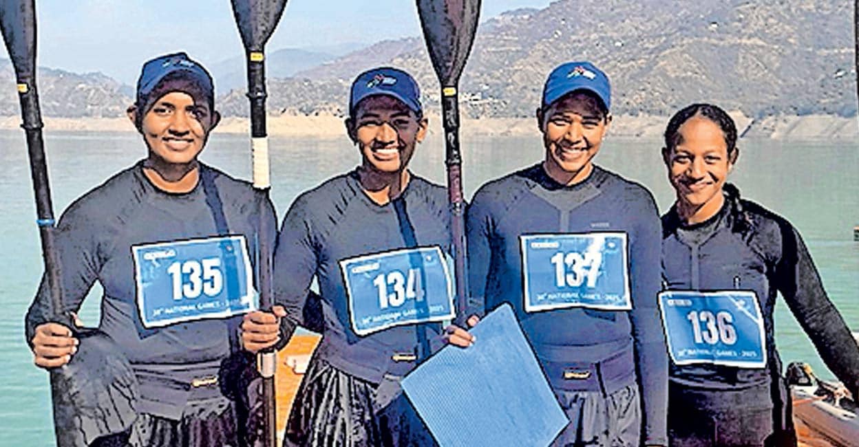 kerala-kayaking-team.jpg