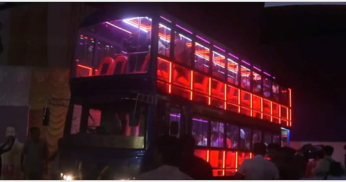 സുതാര്യമായ ഗ്ലാസ് പാനൽ, കണ്‍കുളിർക്കെ കാണാം; വച്ചുപിടിച്ചോ മൂന്നാറിന്, റോയൽ വ്യൂ ഡബിൾ