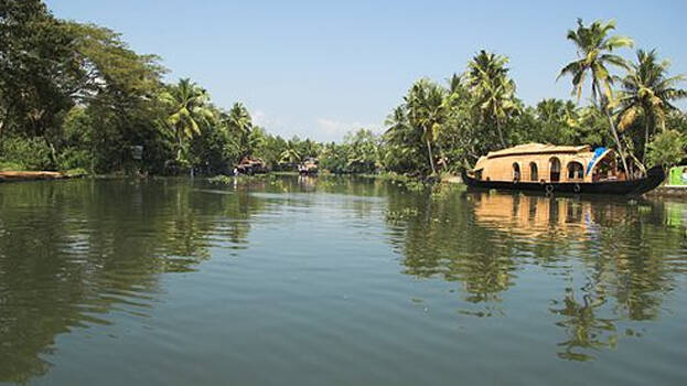 lake.1.3141824.jpg