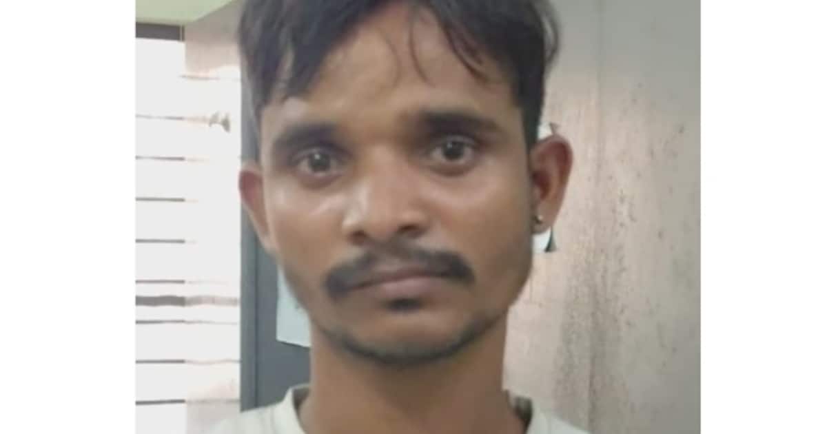 റെയിൽവെ സ്റ്റേഷനിൽ വെച്ച് രണ്ട് ബാഗുകളുമായി പിടിയിലായ ഇതര സംസ്ഥാന തൊഴിലാളി കൊണ്ടുവന്നത്
