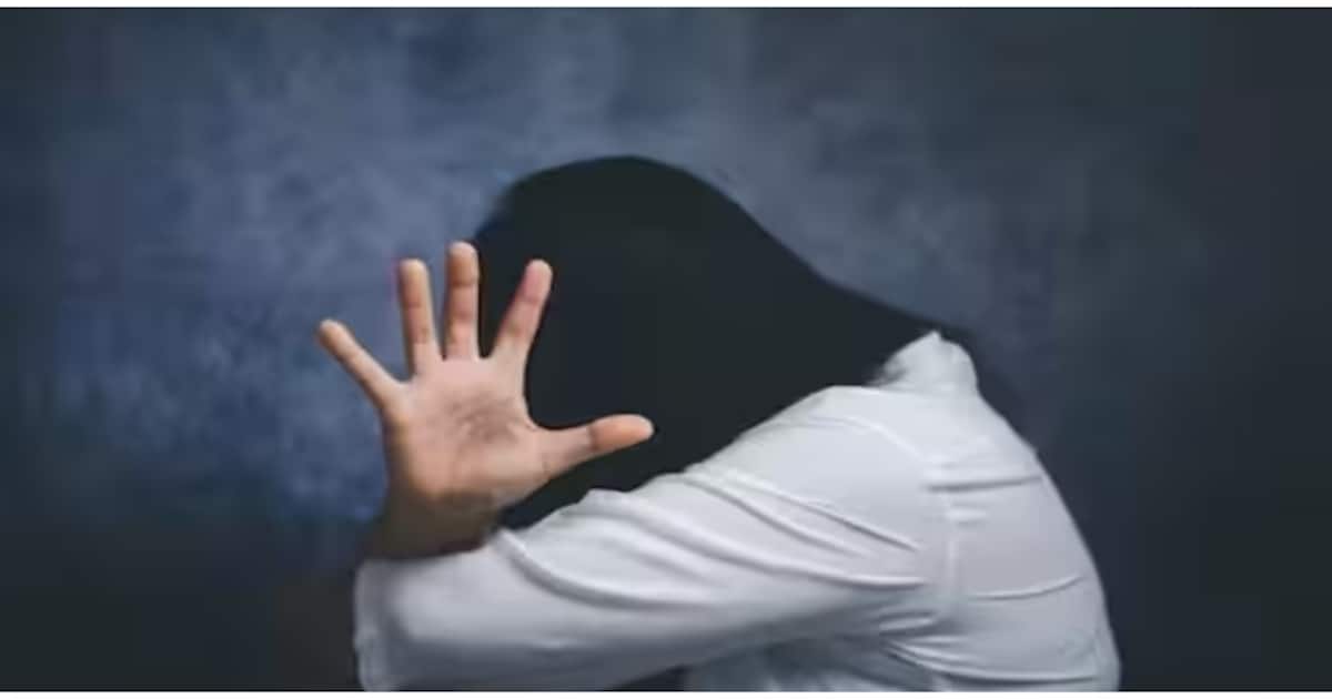 മറ്റൊരു ബസിന്റെ കണ്ടക്ടറെന്ന് പറഞ്ഞ് വിളിച്ചു, നിർത്തിയിട്ട ബസില്‍ വച്ച് 26കാരിയെ പീഡിപ്പിച്ചു;