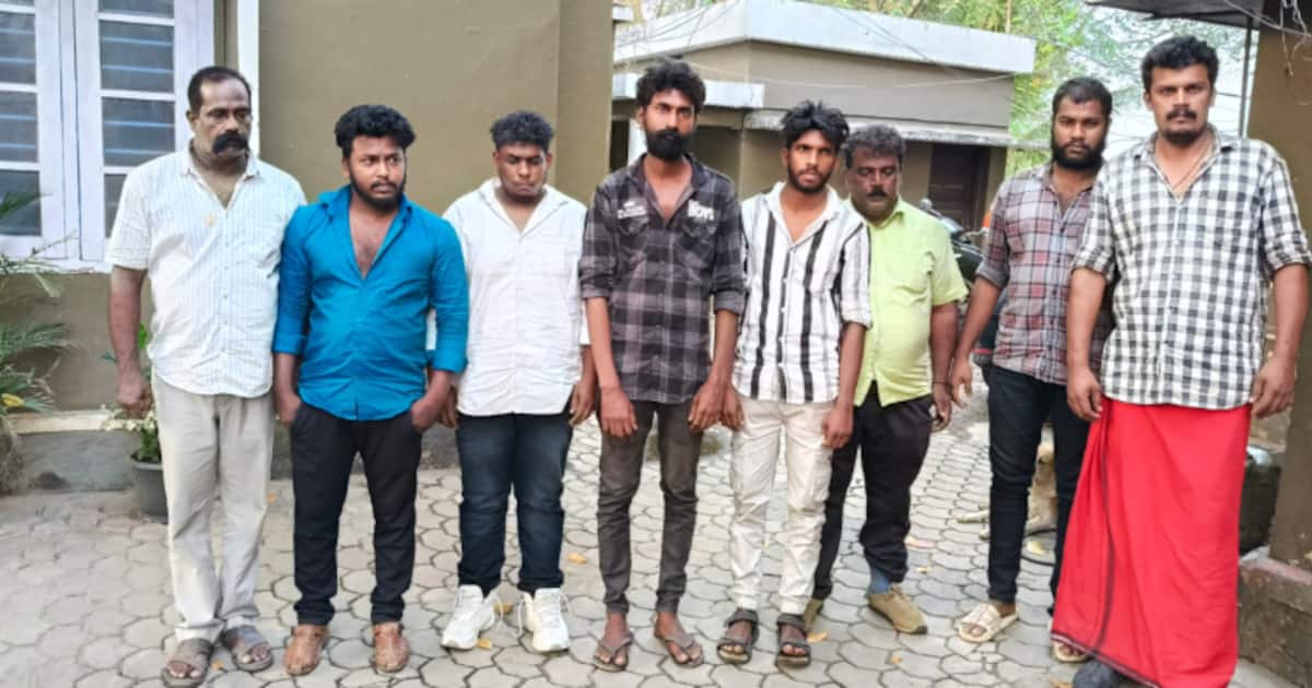 തട്ടിക്കൊണ്ട് പോവുന്നതിനിടെ ലോറി കേടായി, എട്ടംഗ സംഘം തട്ടിക്കൊണ്ട് പോയ അച്ഛനും മകനും