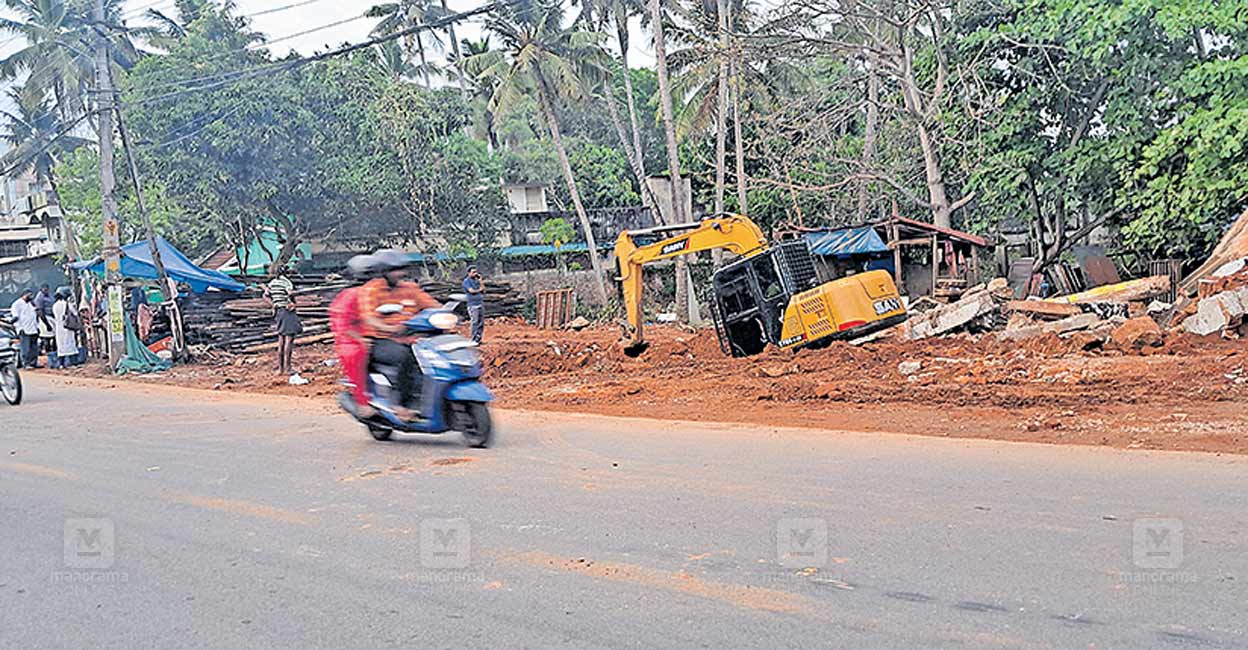 balaramapuram-road-mining.jpg