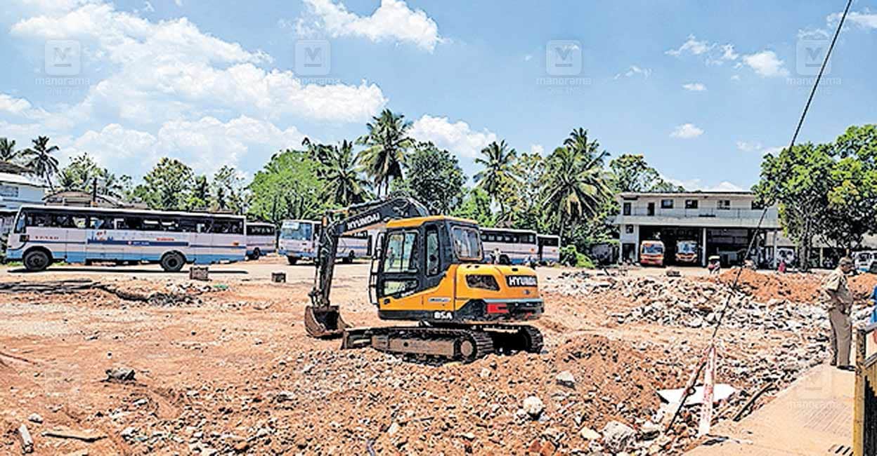 chengannur-ksrtc-bus-station-demolition.jpg
