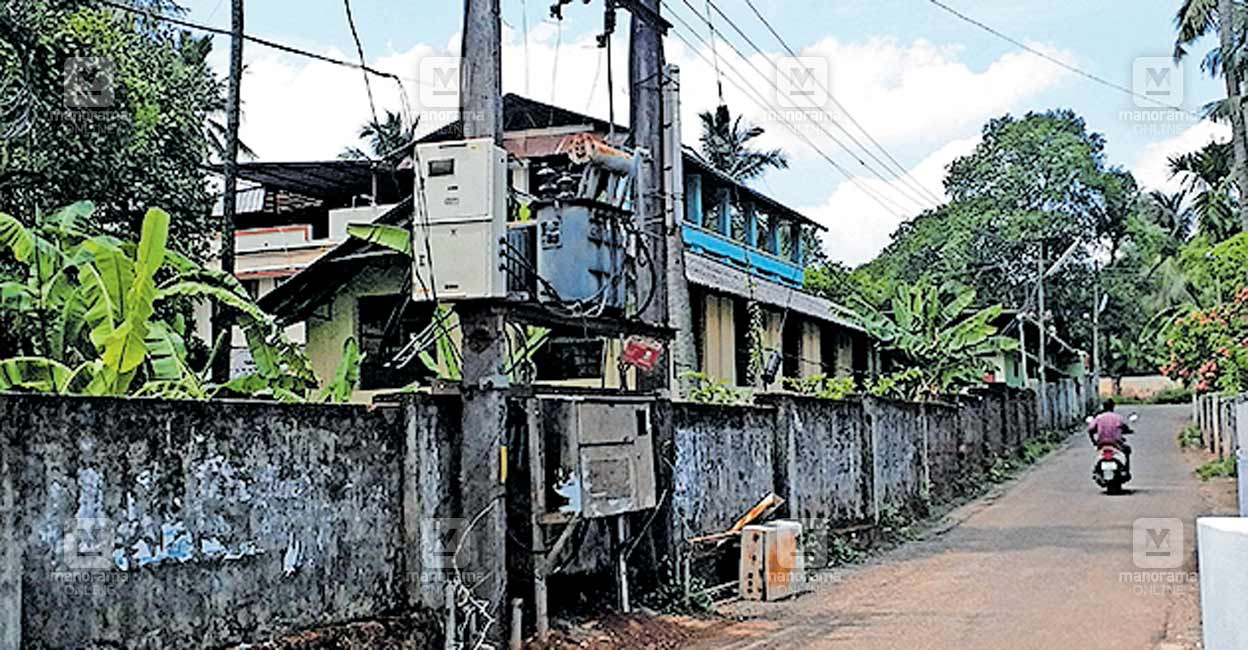 erumathala-100kva-transformer.jpg