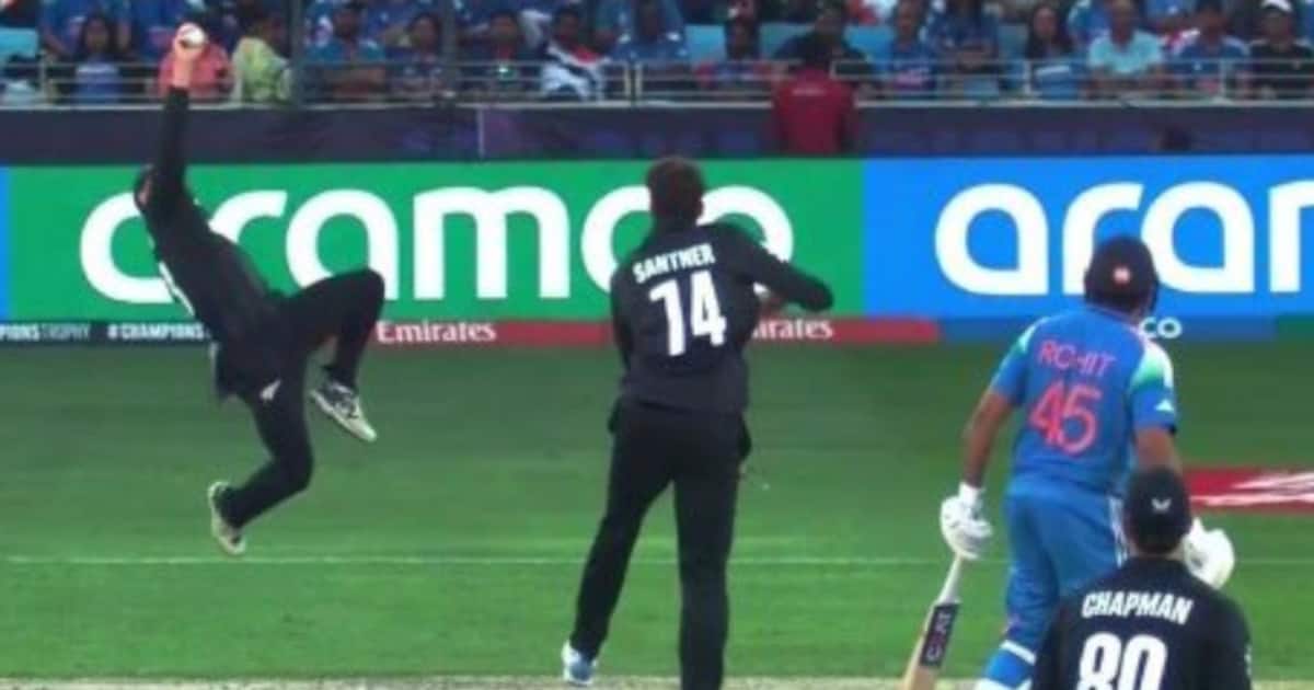 വീണ്ടും പറക്കും ക്യാച്ചുമായി ഗ്ലെന്‍ ഫിലിപ്‌സ്! ഇത്തവണ വീണത് ഗില്‍; വിസ്മയ ക്യാച്ചിന്റെ