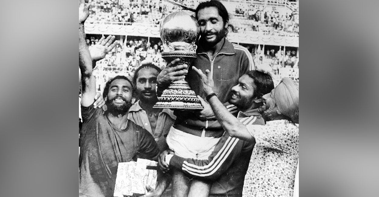 india-hockey-world-cup-victory-1975.jpg