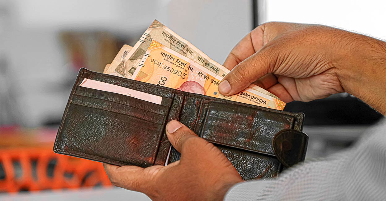 indian-rupee-one.jpg