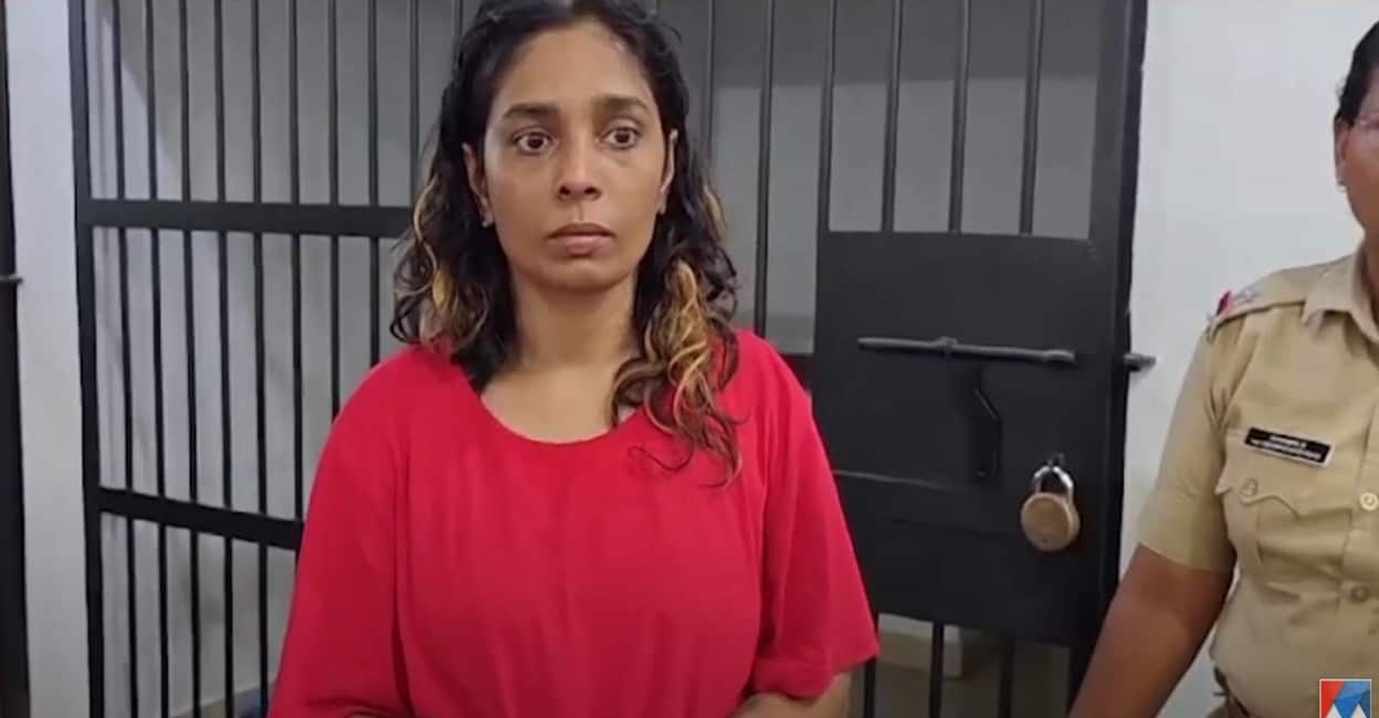 kollam-woman-arrested-with-large-mdma-seizure.jpg