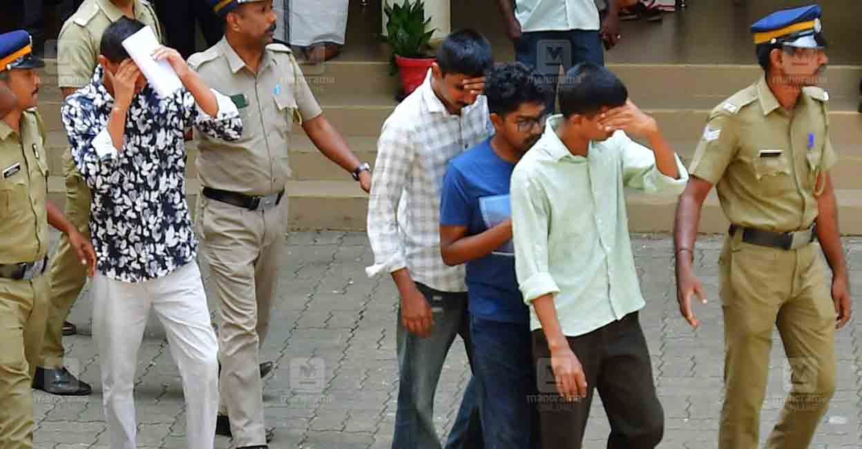 kottayam-nursing-college-ragging-accused-1.jpg