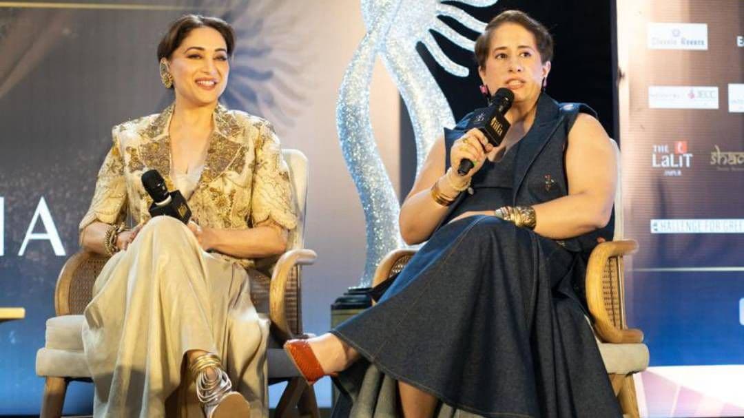 madhuri_dixit_guneet_monga.jpg