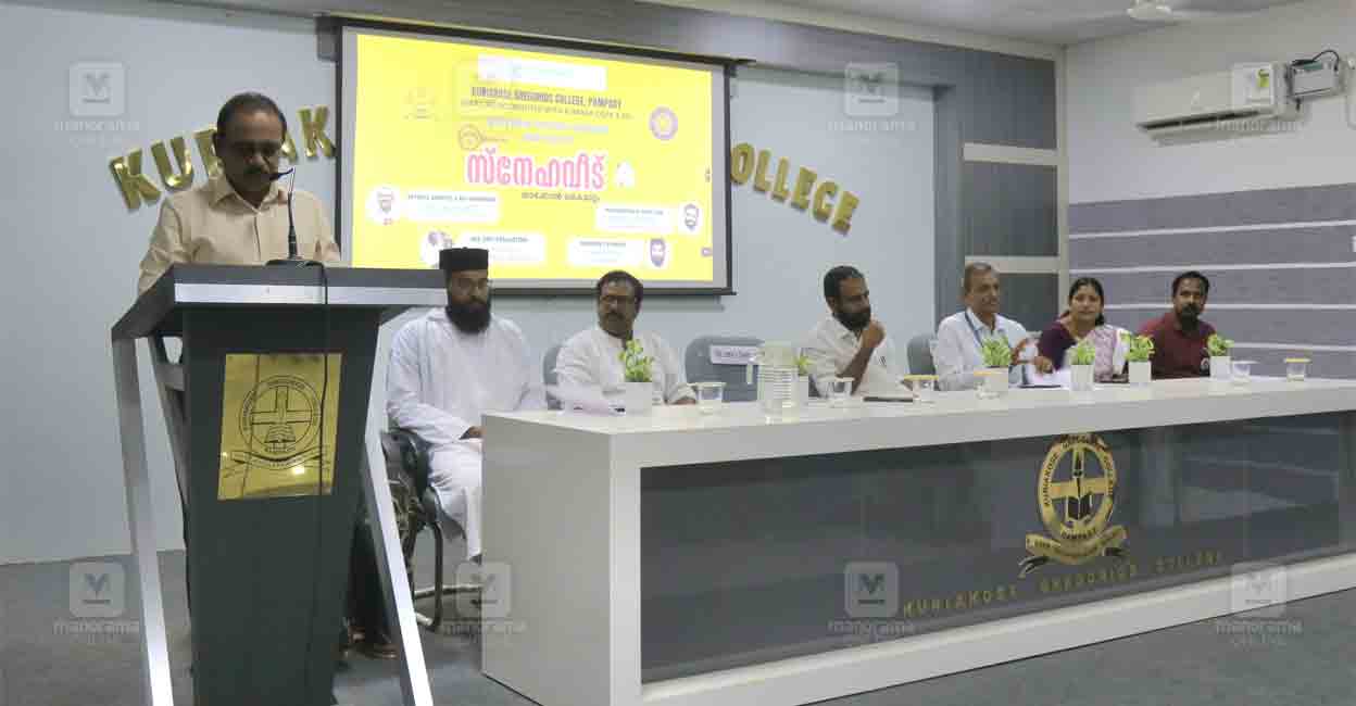 nss-unit-builds-home-for-poor-family-kottayam-1.jpg