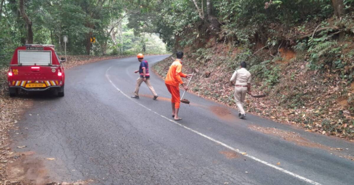 റോഡിൽ പരന്നൊഴുകി ഓയിൽ, പേര്യ ചുരത്തിൽ തെന്നിമാറി ബൈക്കുകൾ, അപകടം