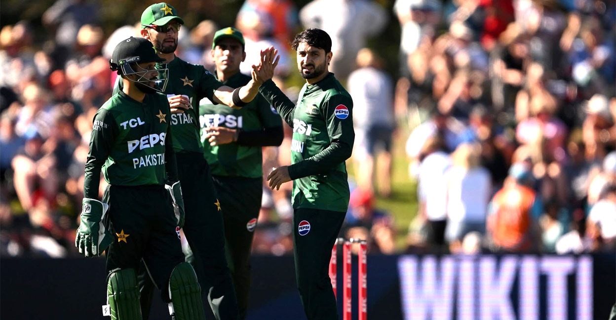 pakistan-cricket-team-troll.jpg