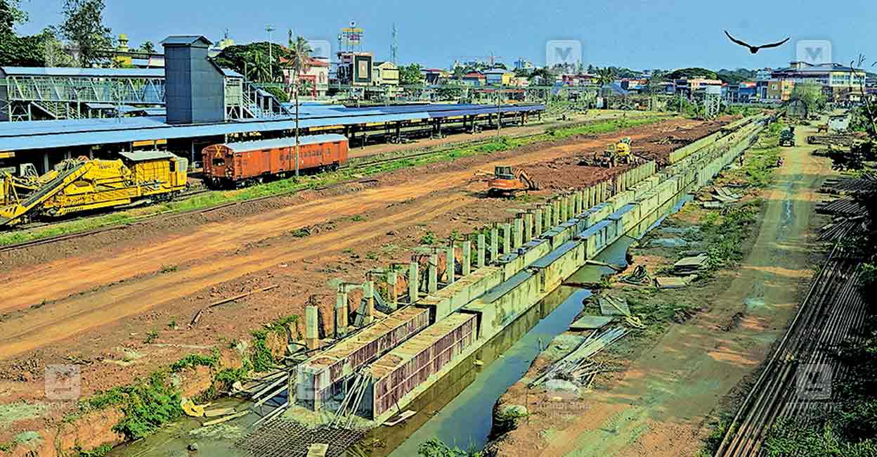 palakkad-town-railway.jpg