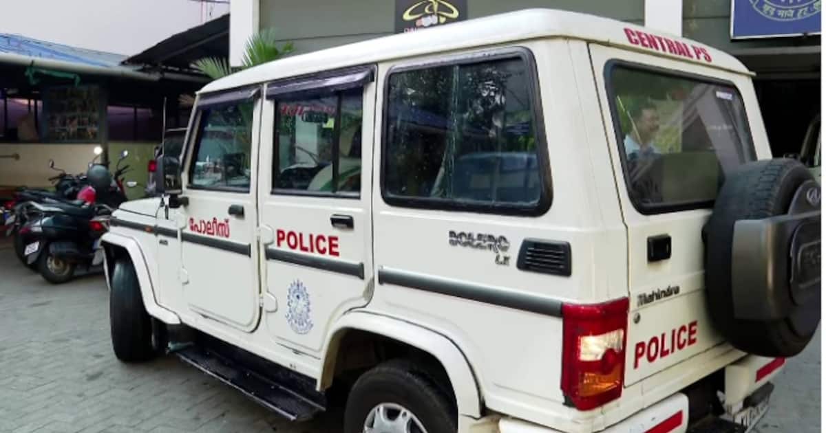 police-jeep-glass-broke_1200x630xt.jpg