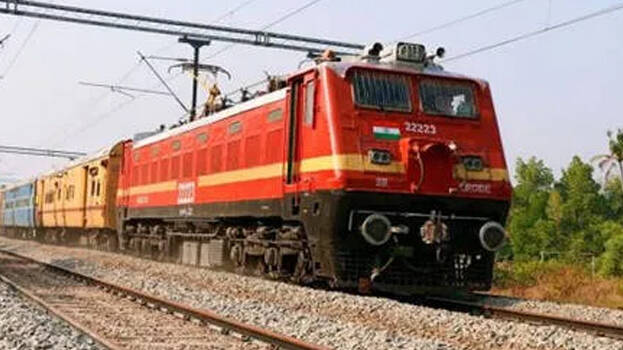 railway.1.3181527.jpg